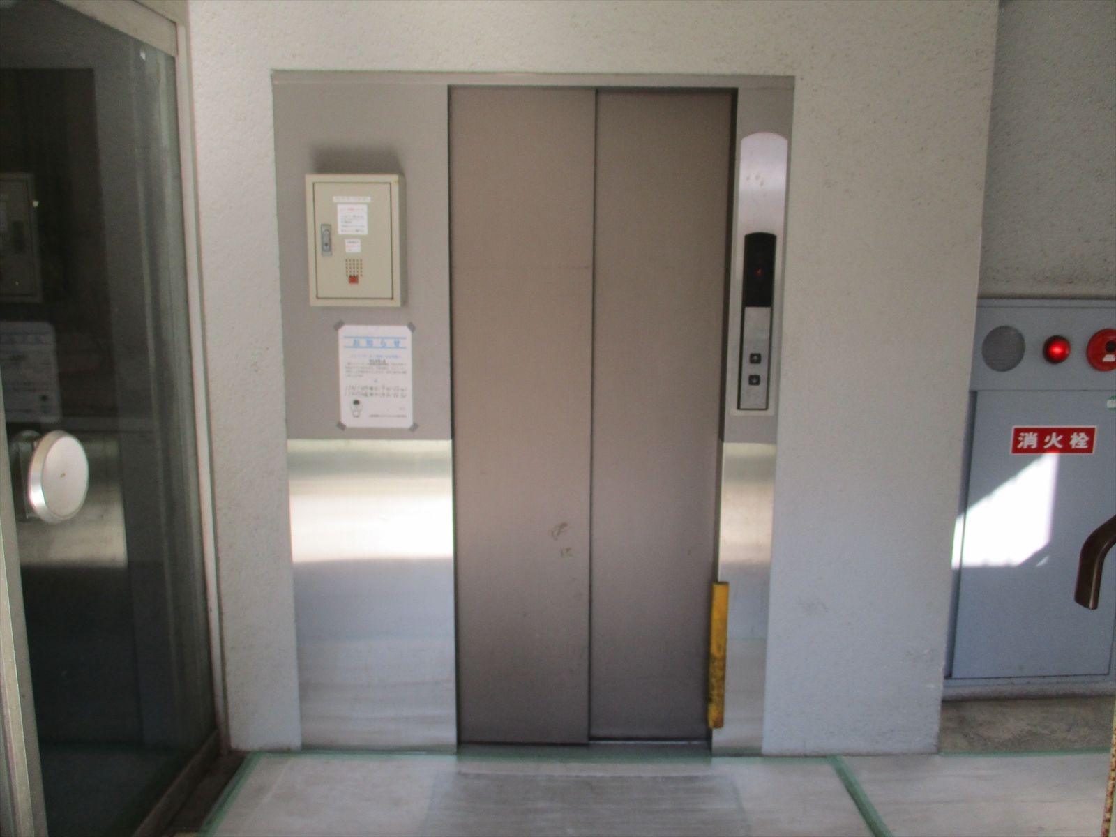 エレベーター