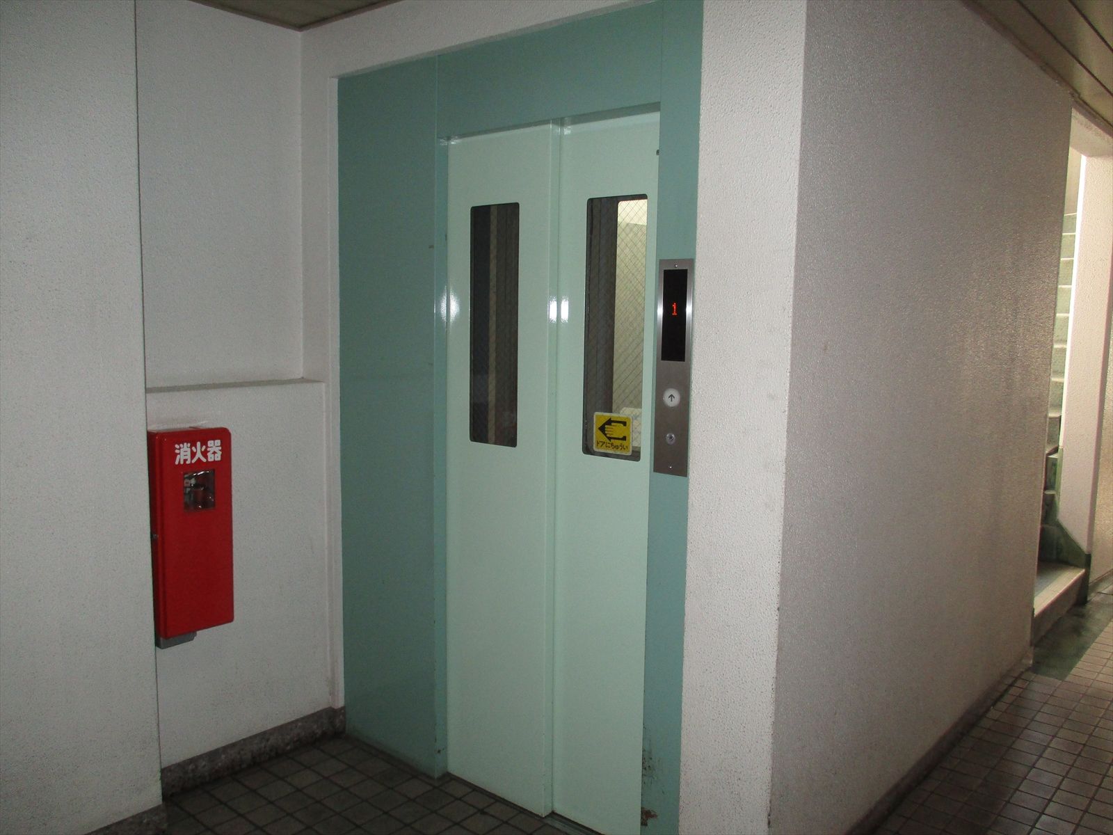 エレベーター