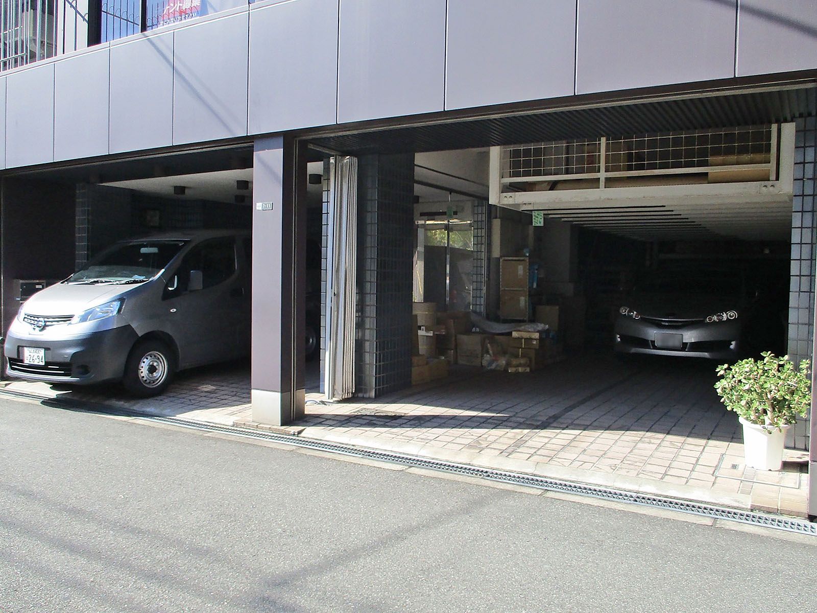 すえひろビル1階の様子