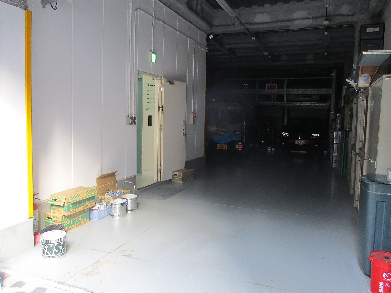 駐車場