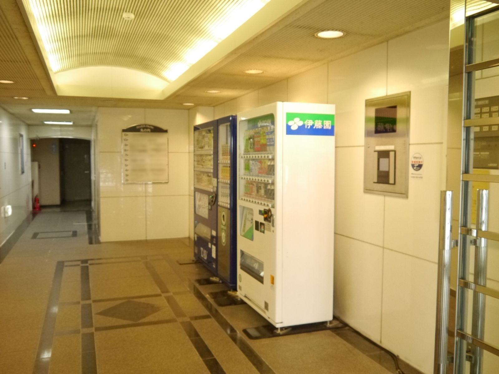 エントランス