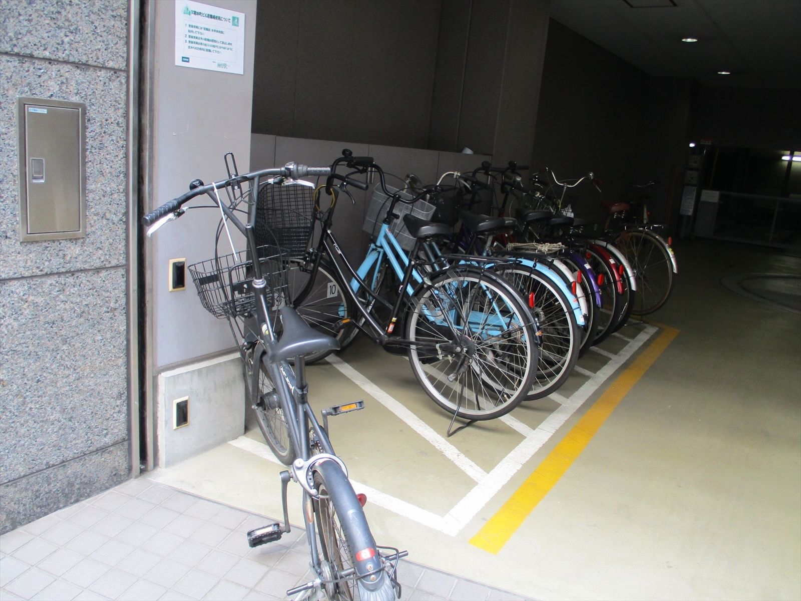 駐輪場