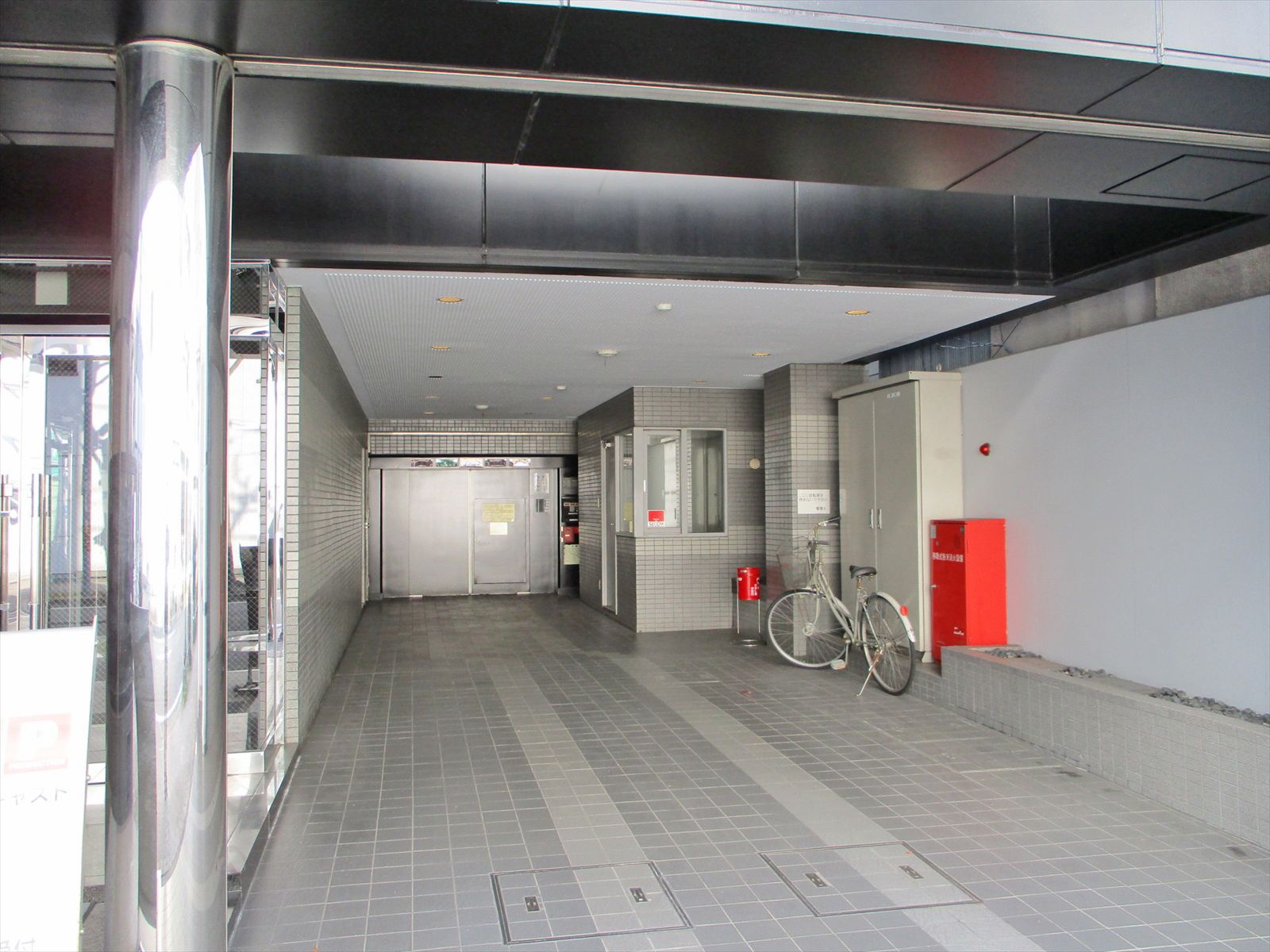 駐車場出入口