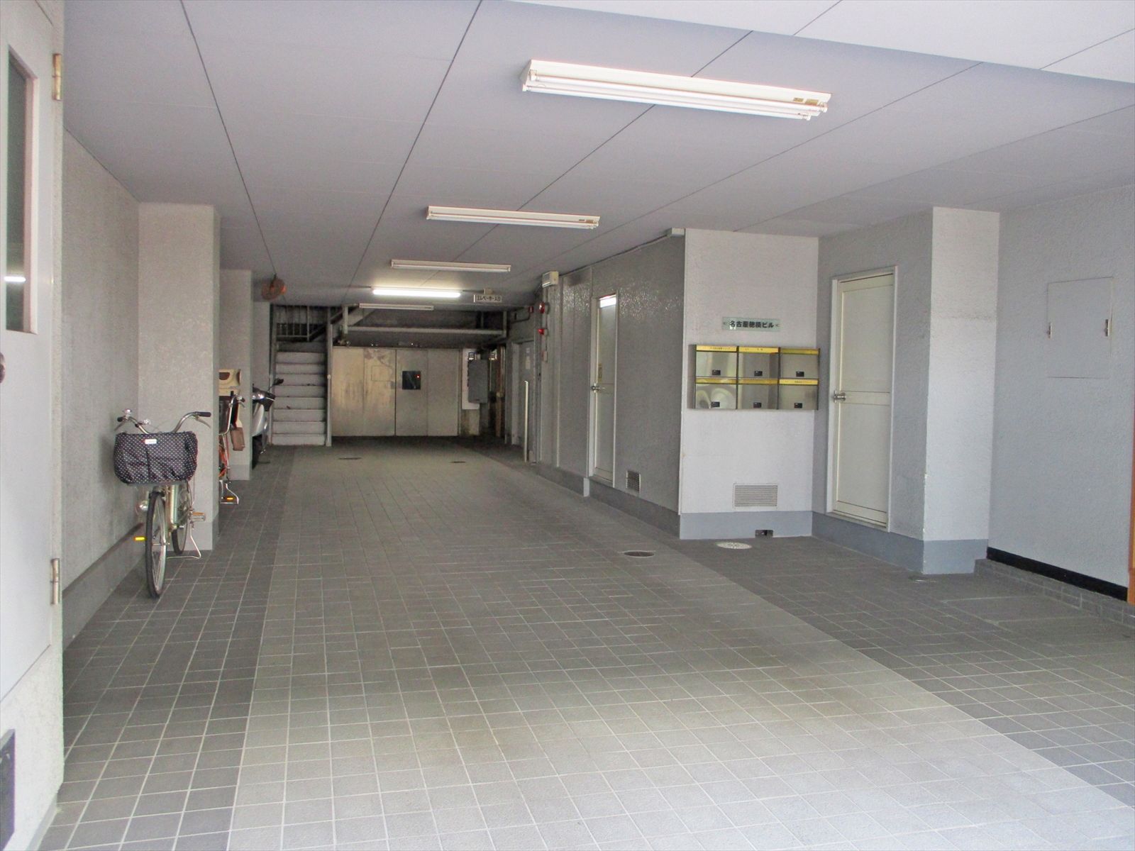 1階共用部