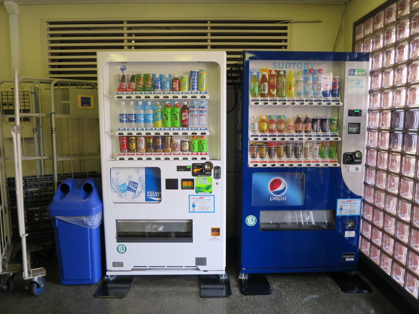 共用部の自動販売機