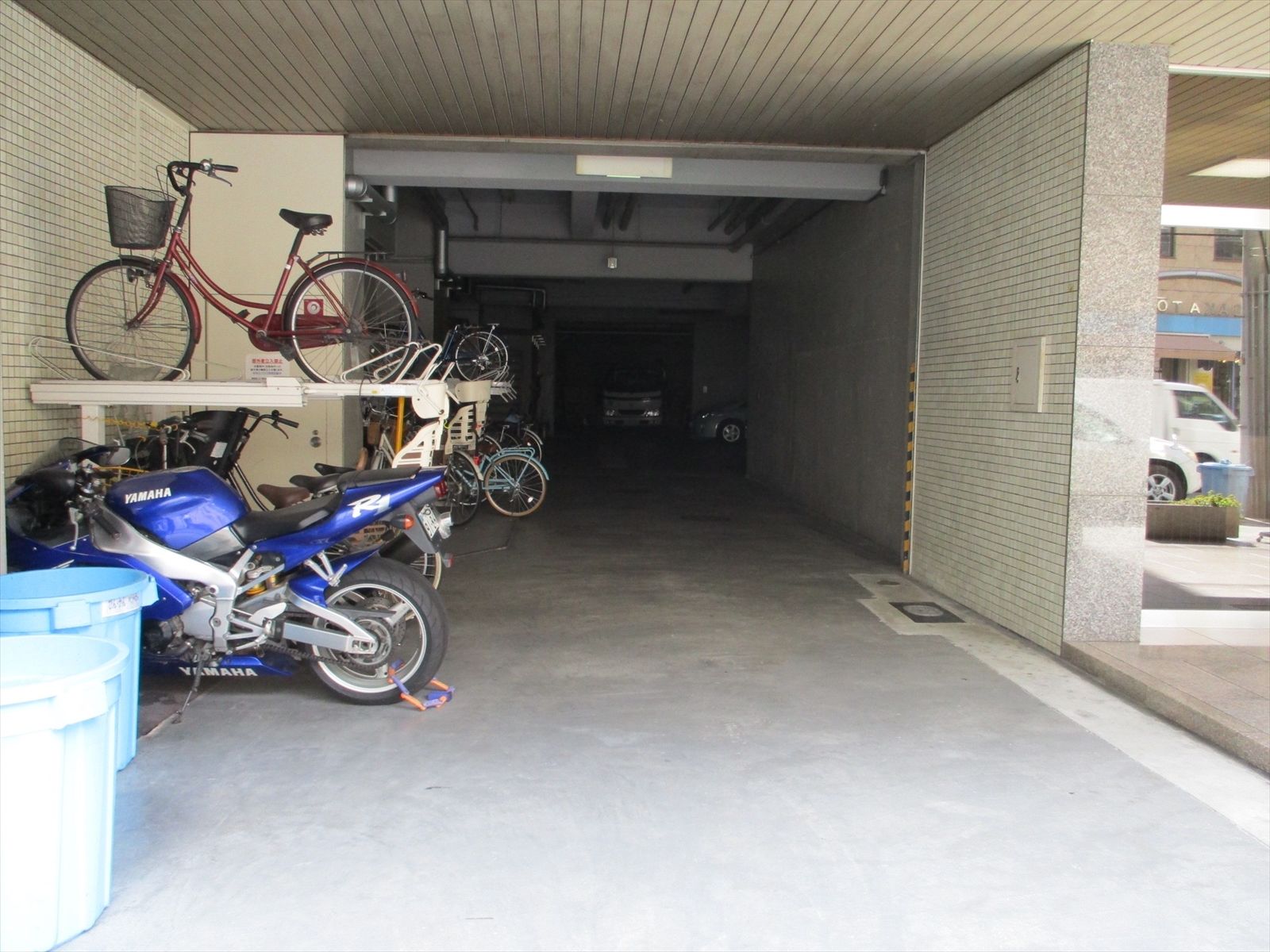 駐車場