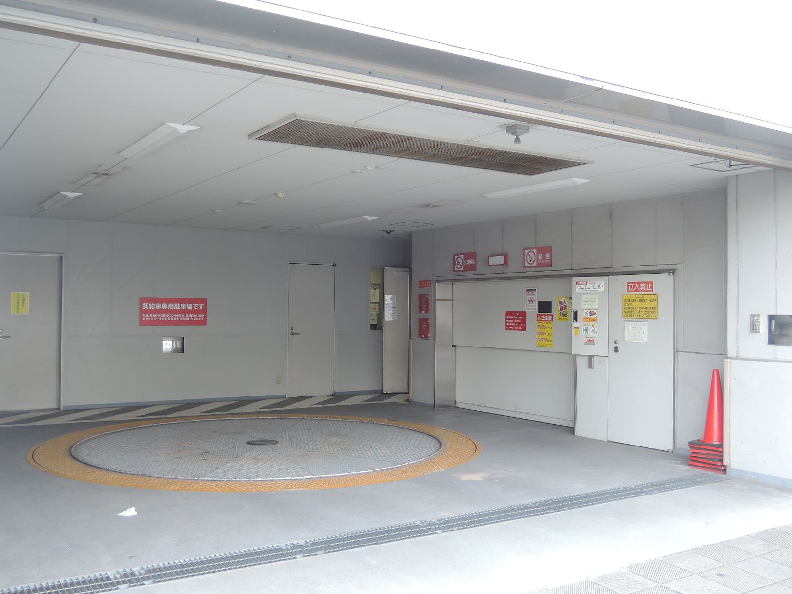駐車場