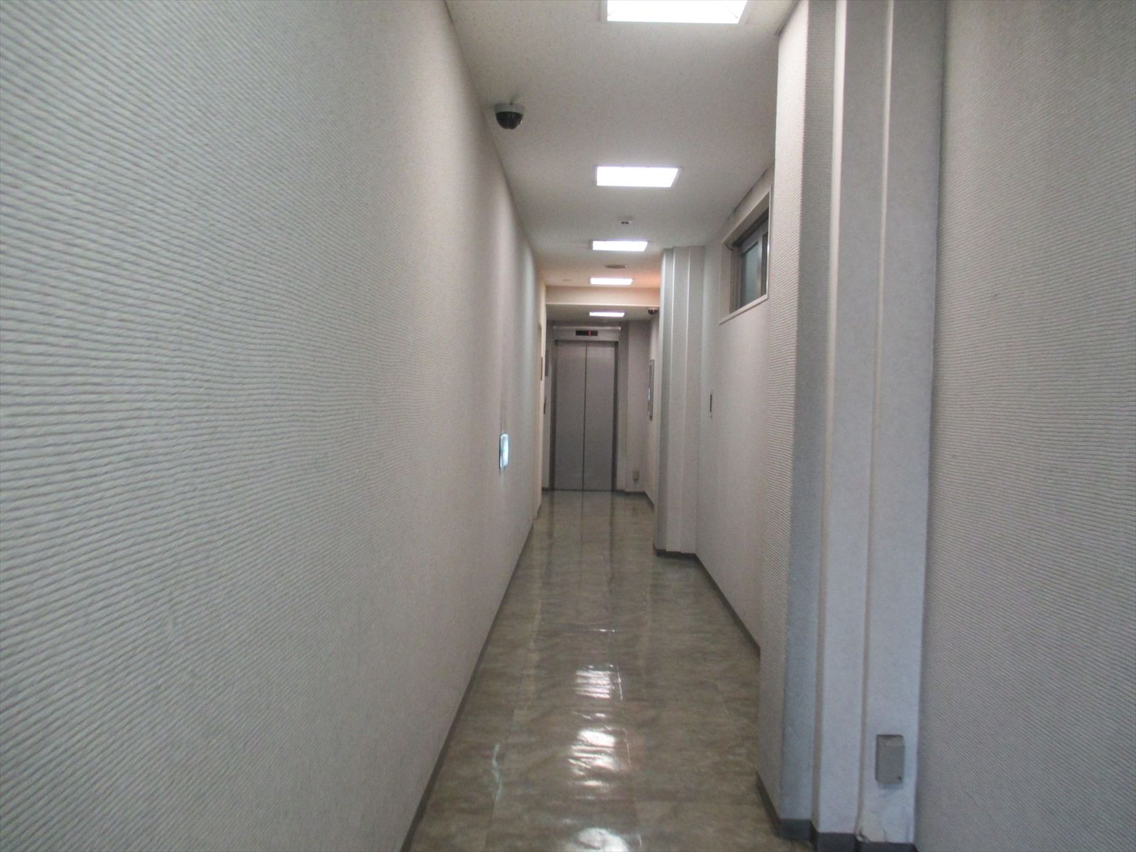 ビル内の様子