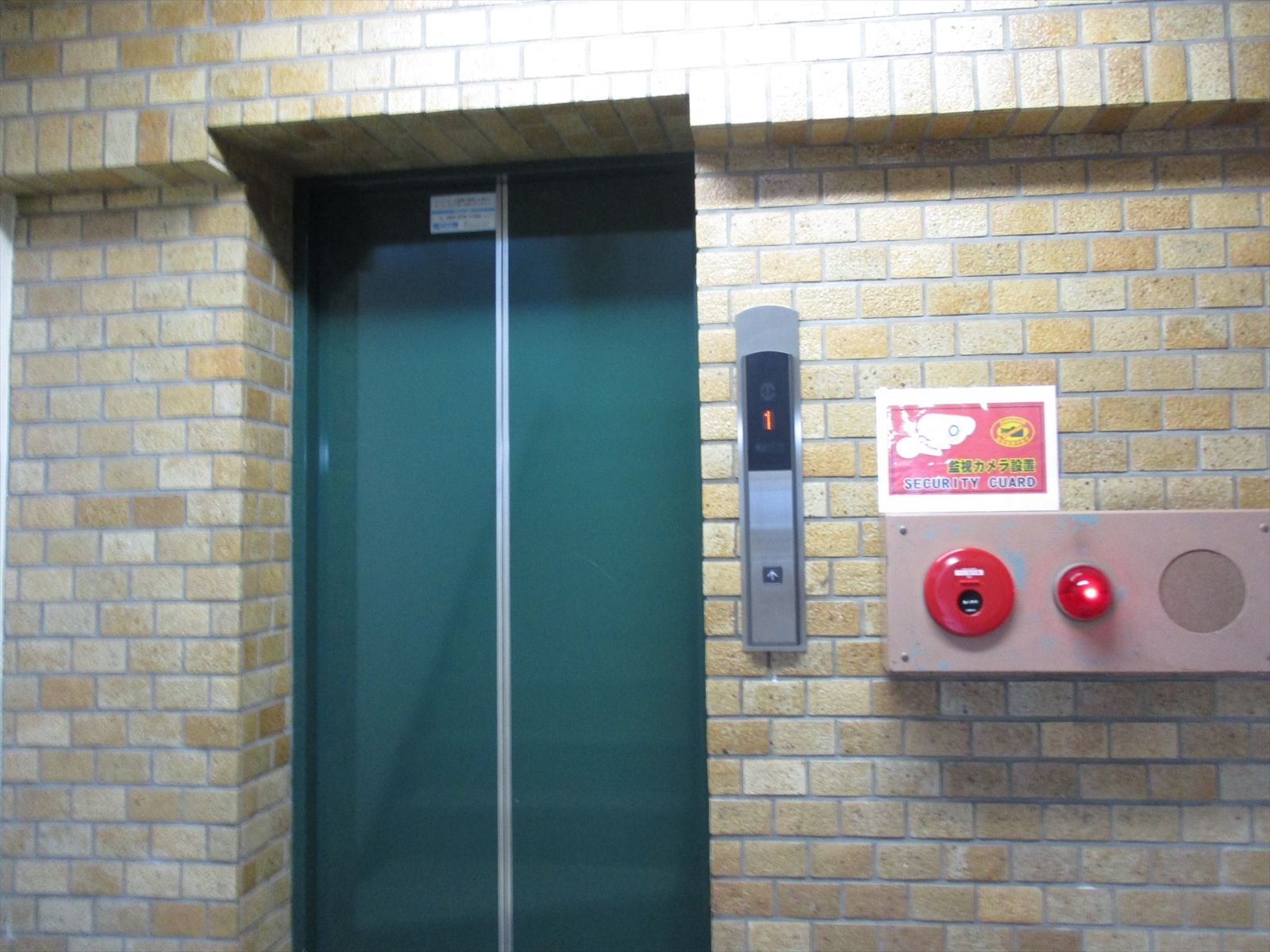 エレベーター
