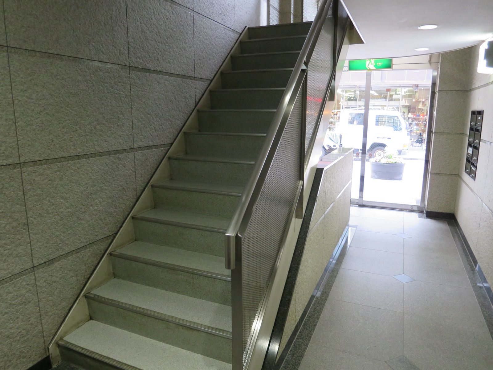 内階段