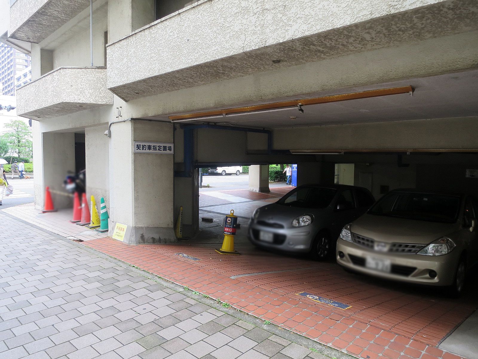駐車場併設