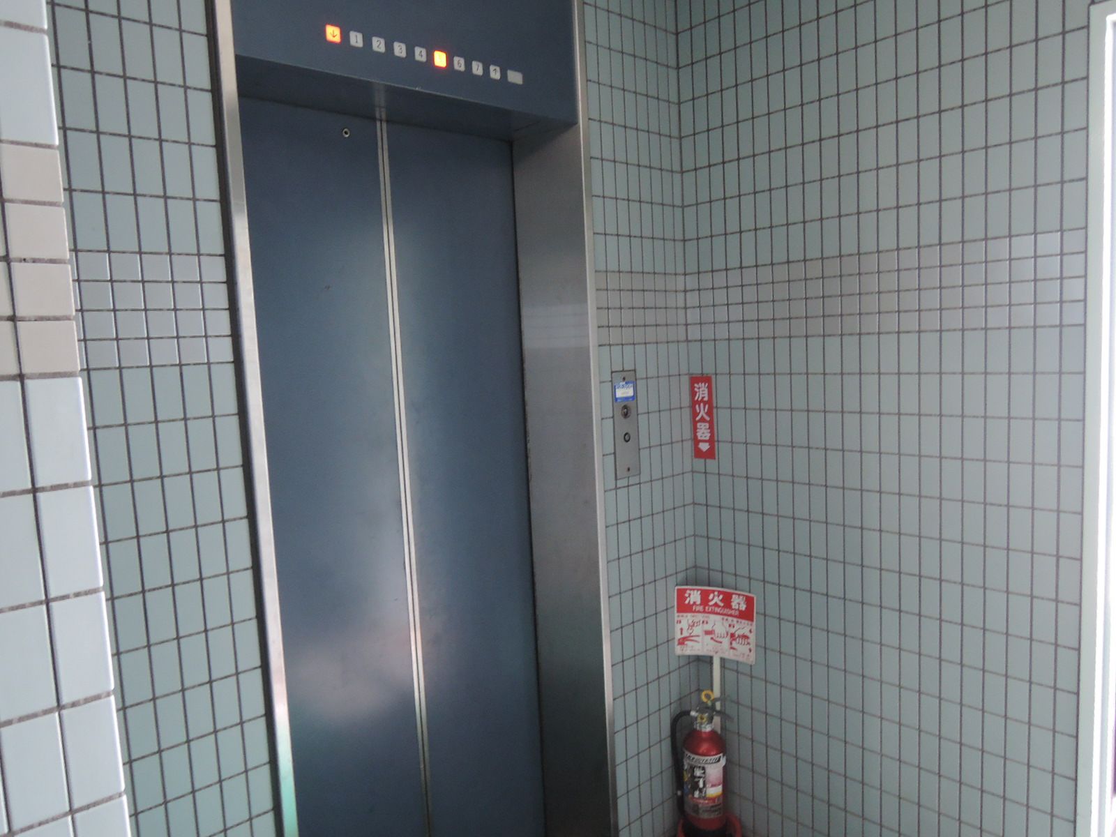 エレベーター