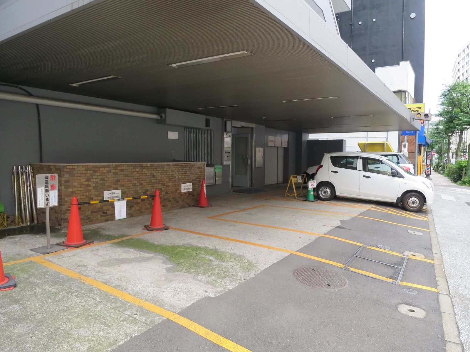 駐車場併設