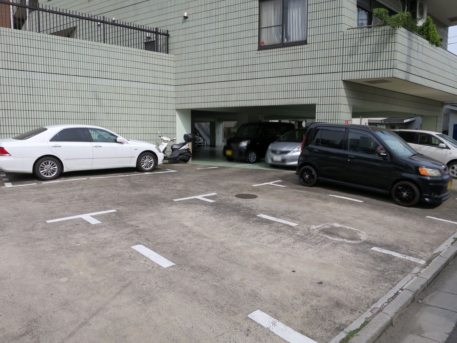 駐車場併設