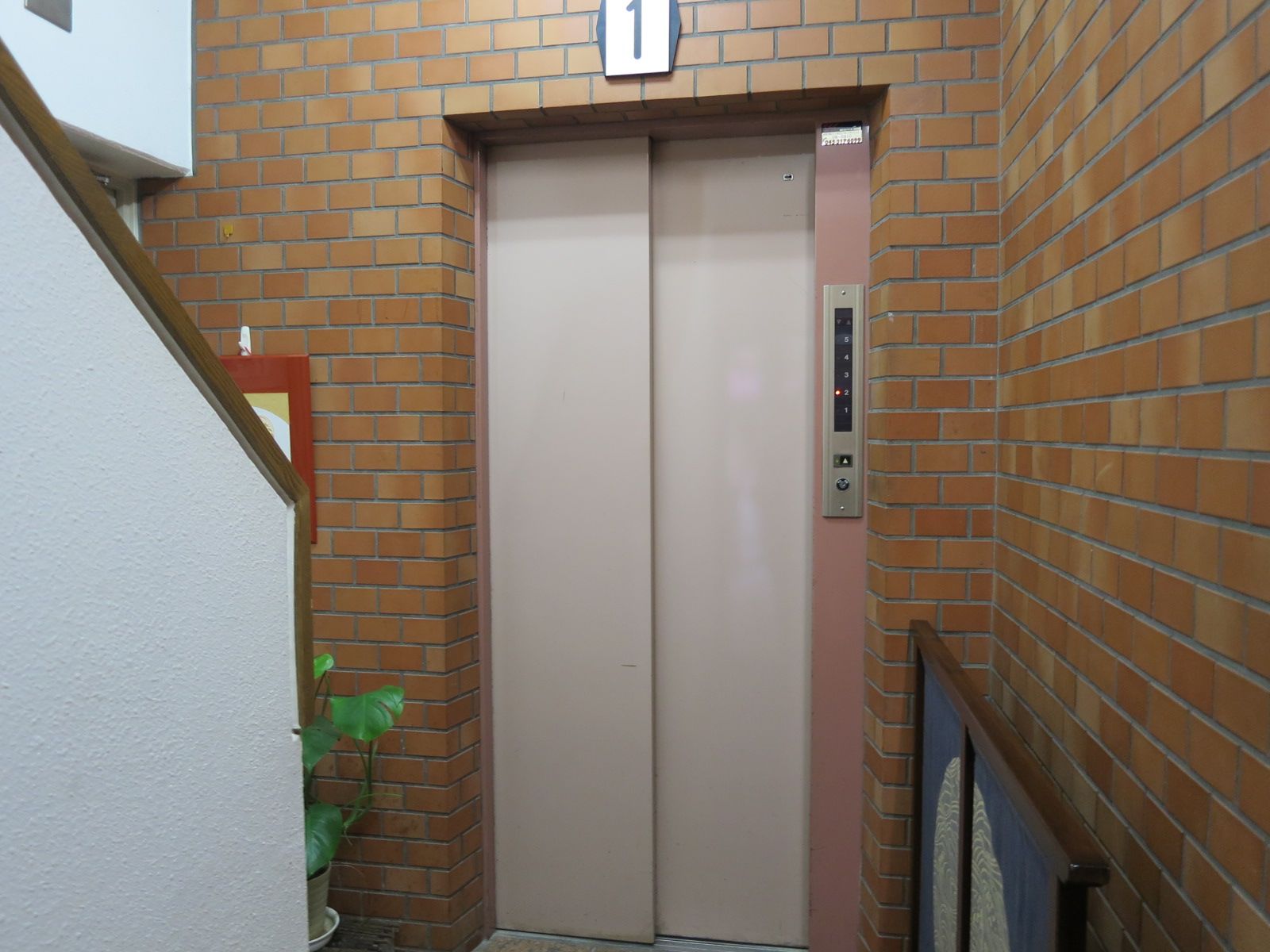 エレベーター