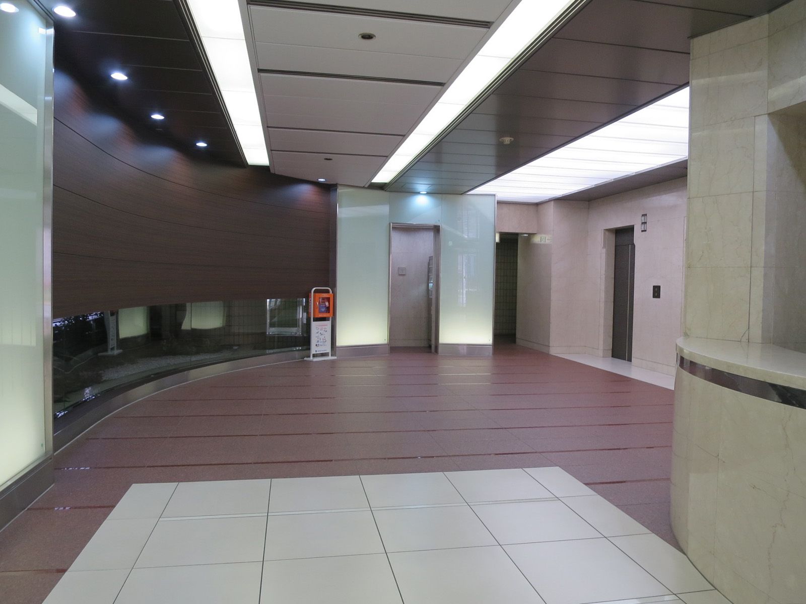 エレベーターホール