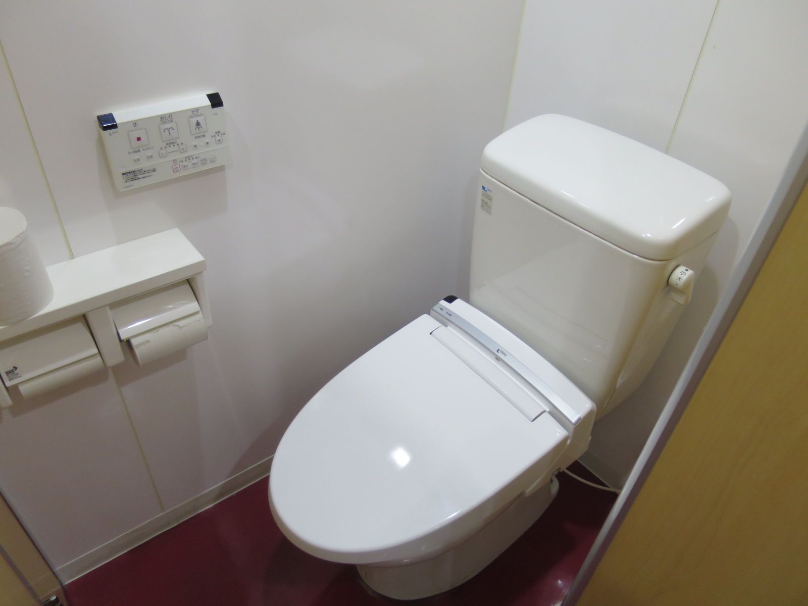 トイレ個室