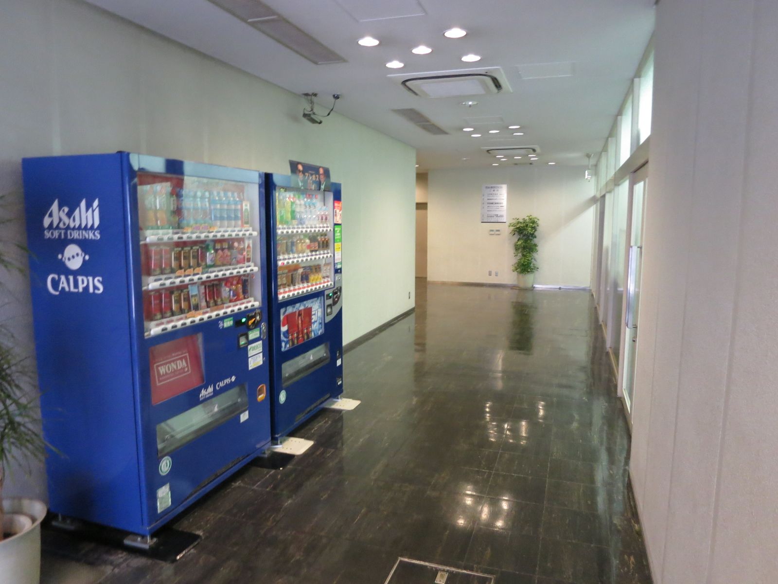 エントランスホール