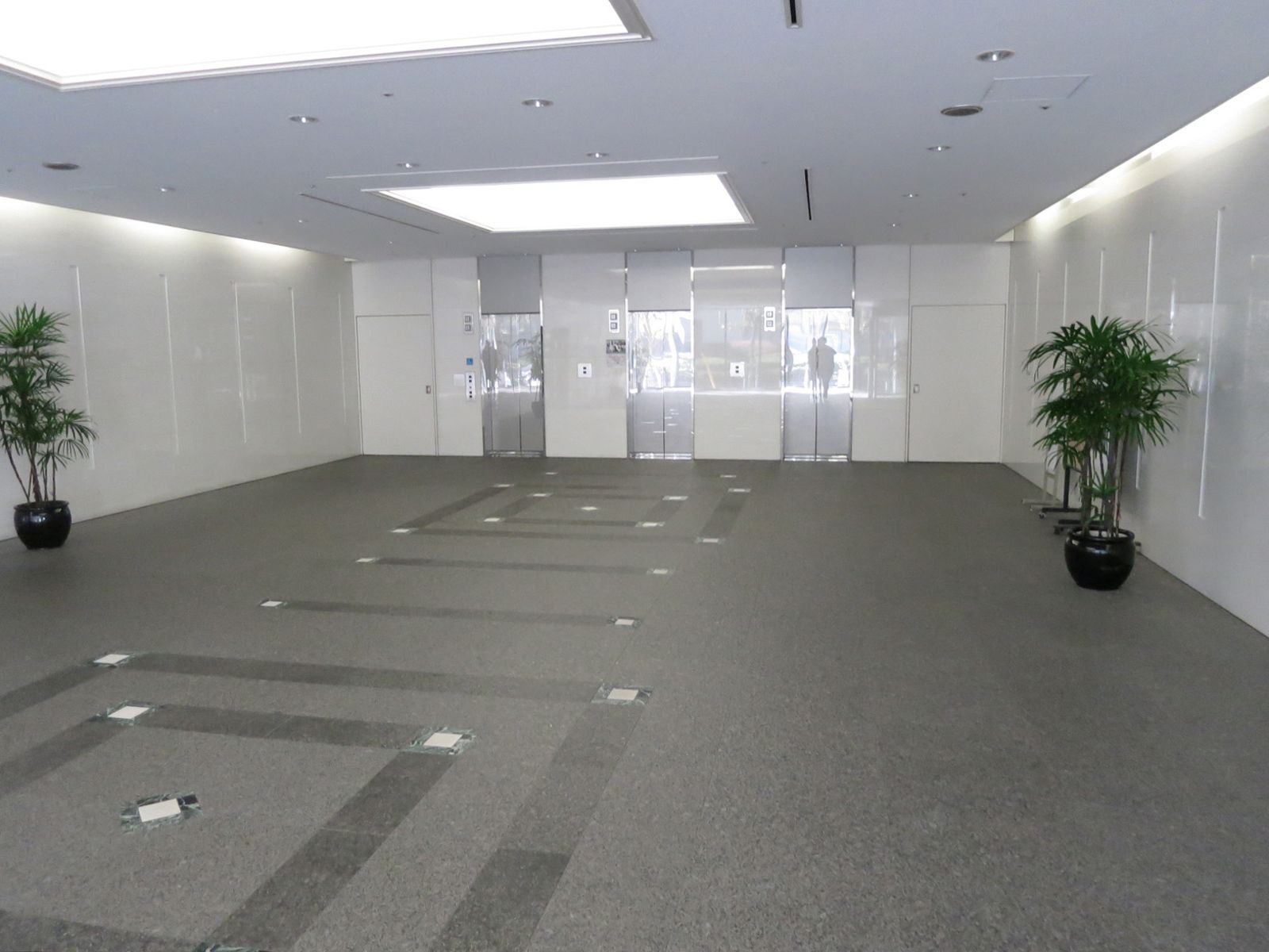 エレベーターホール