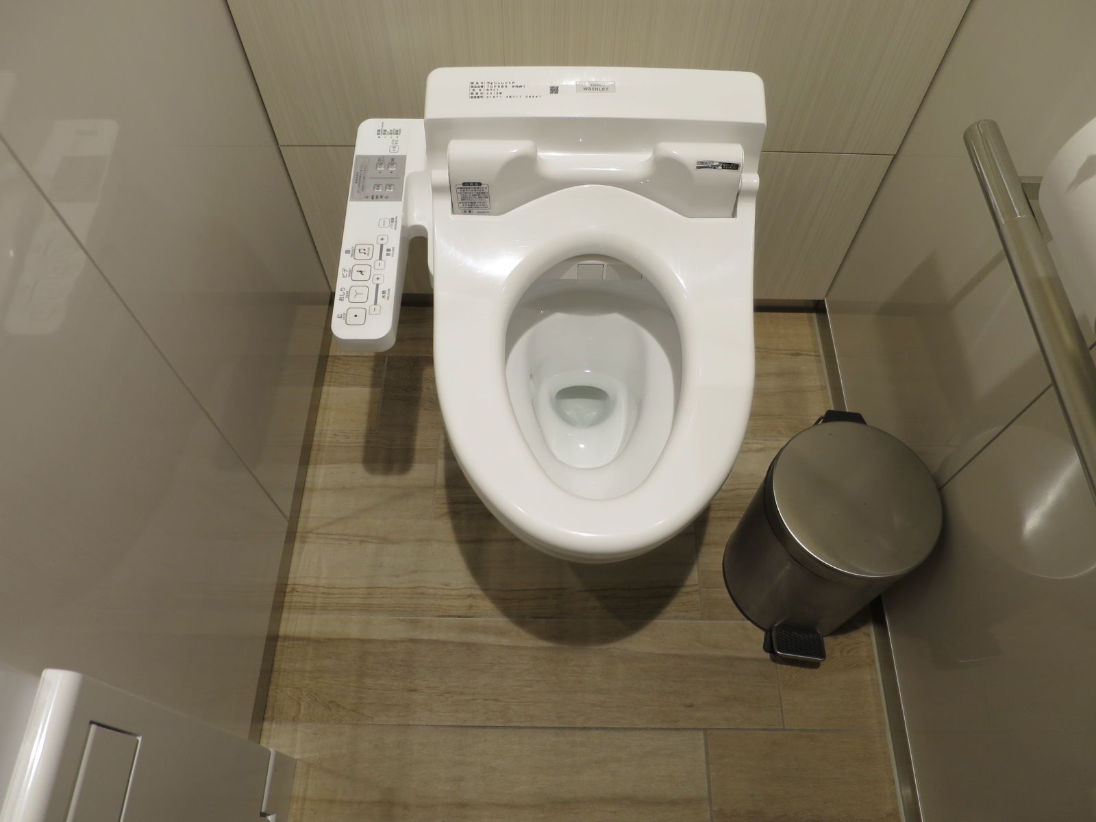 トイレ個室
