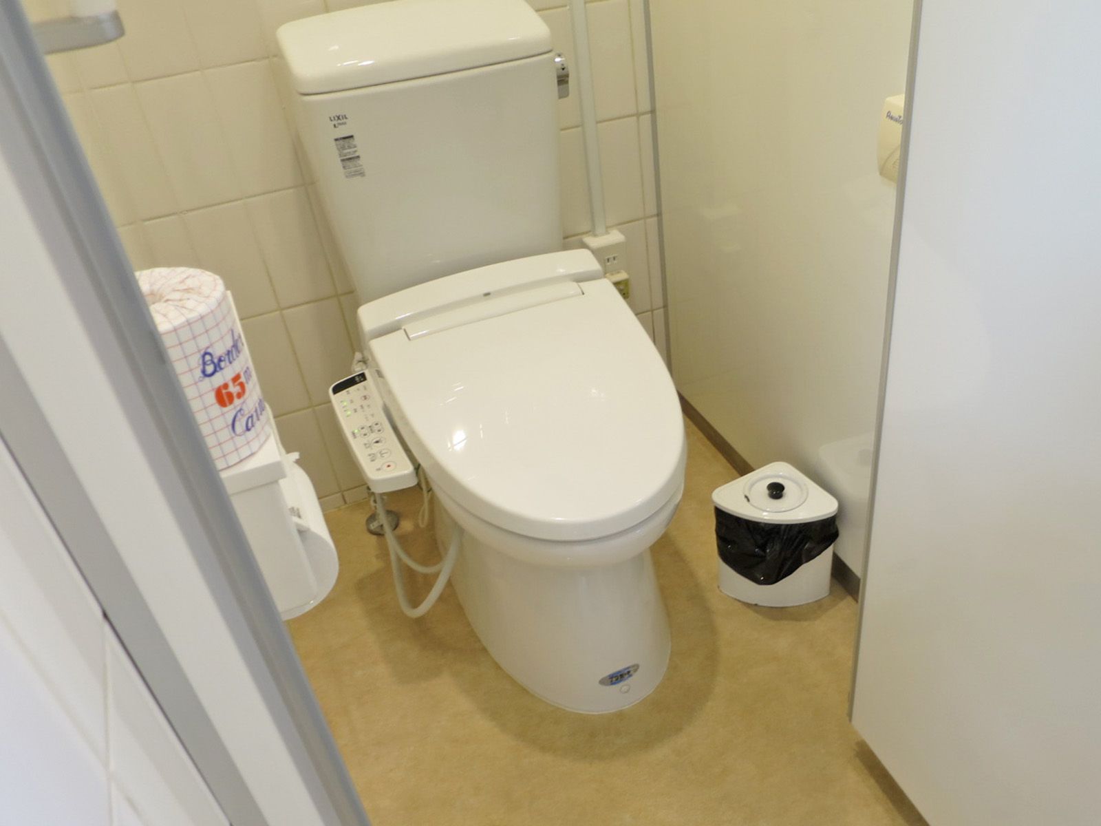 トイレ個室