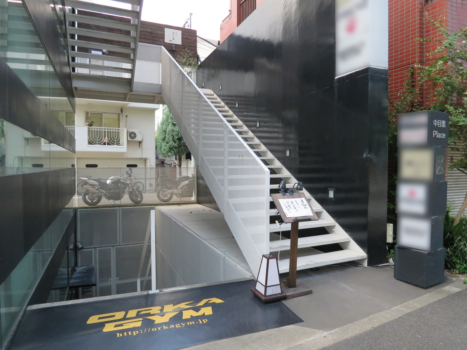 エントランスアプローチ