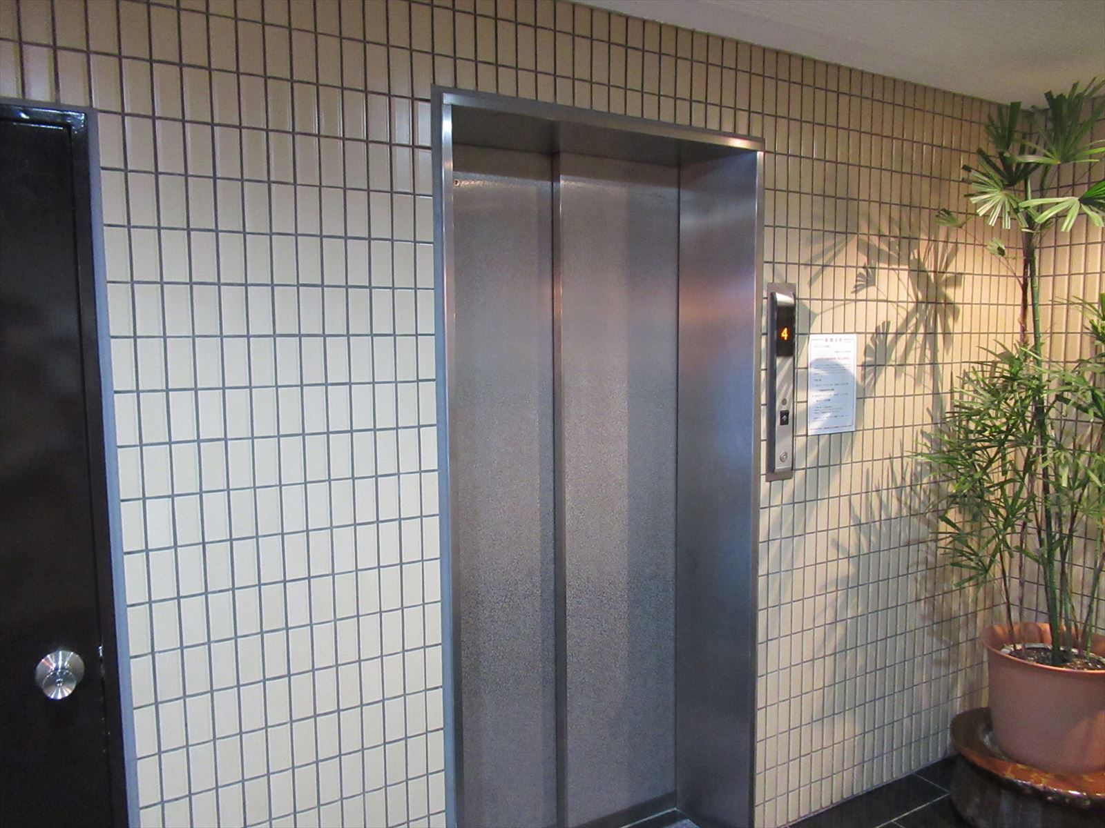 エレベーター