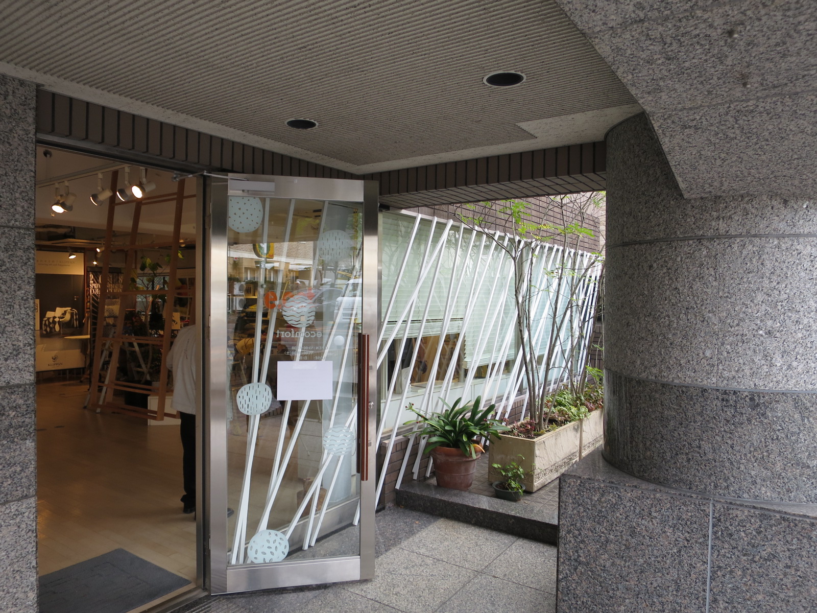 1階店舗の様子