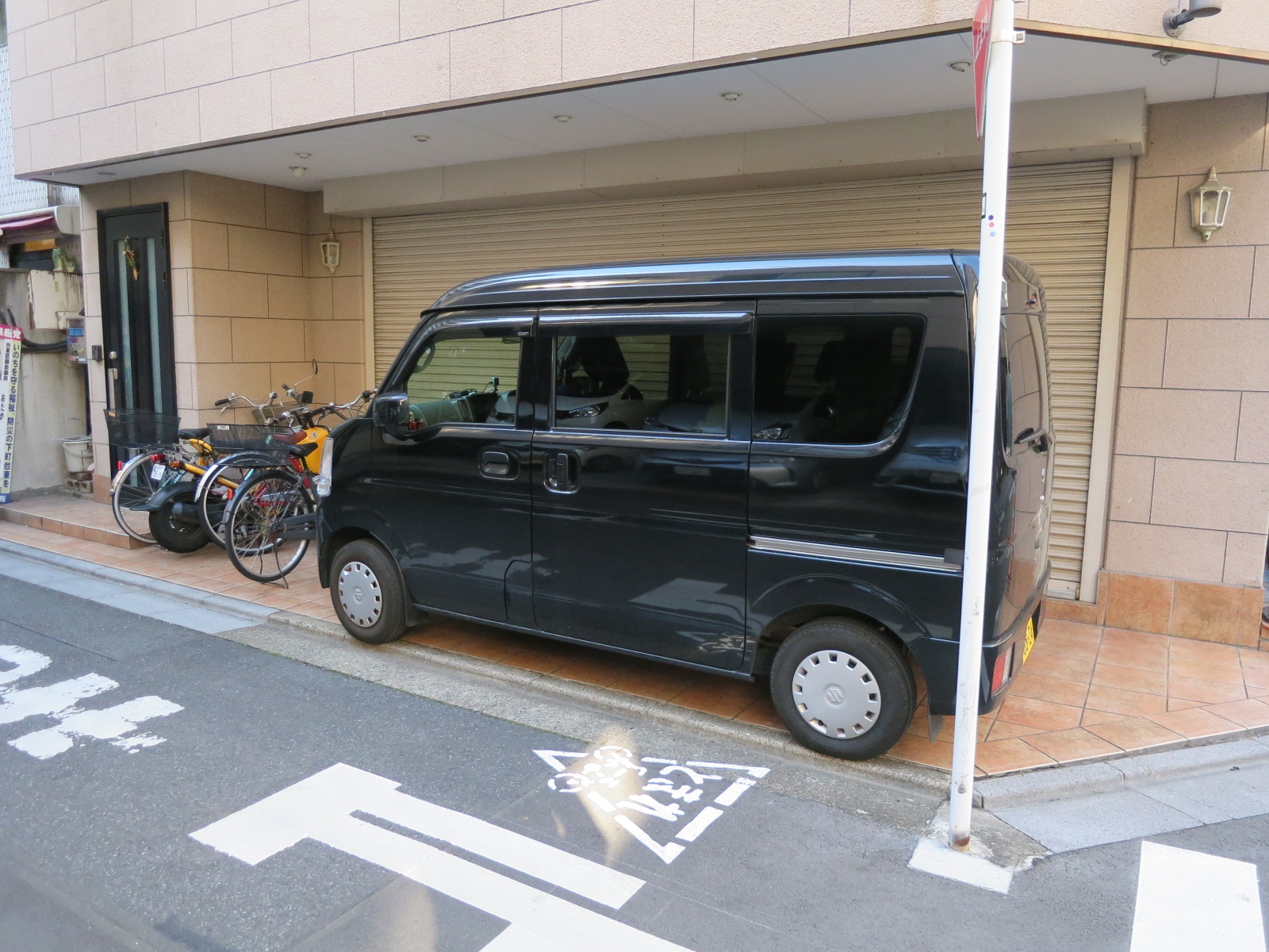 1階の駐車スペース