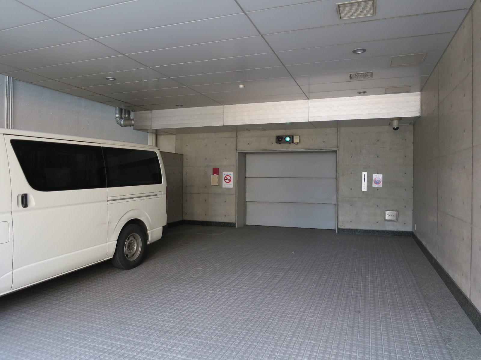 駐車場併設