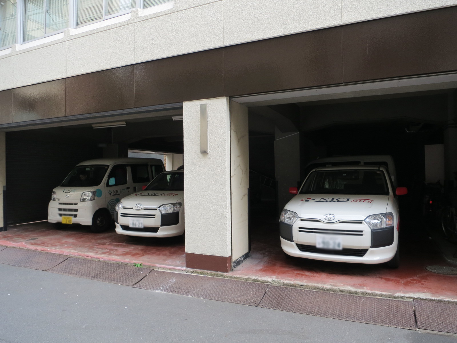 駐車場併設
