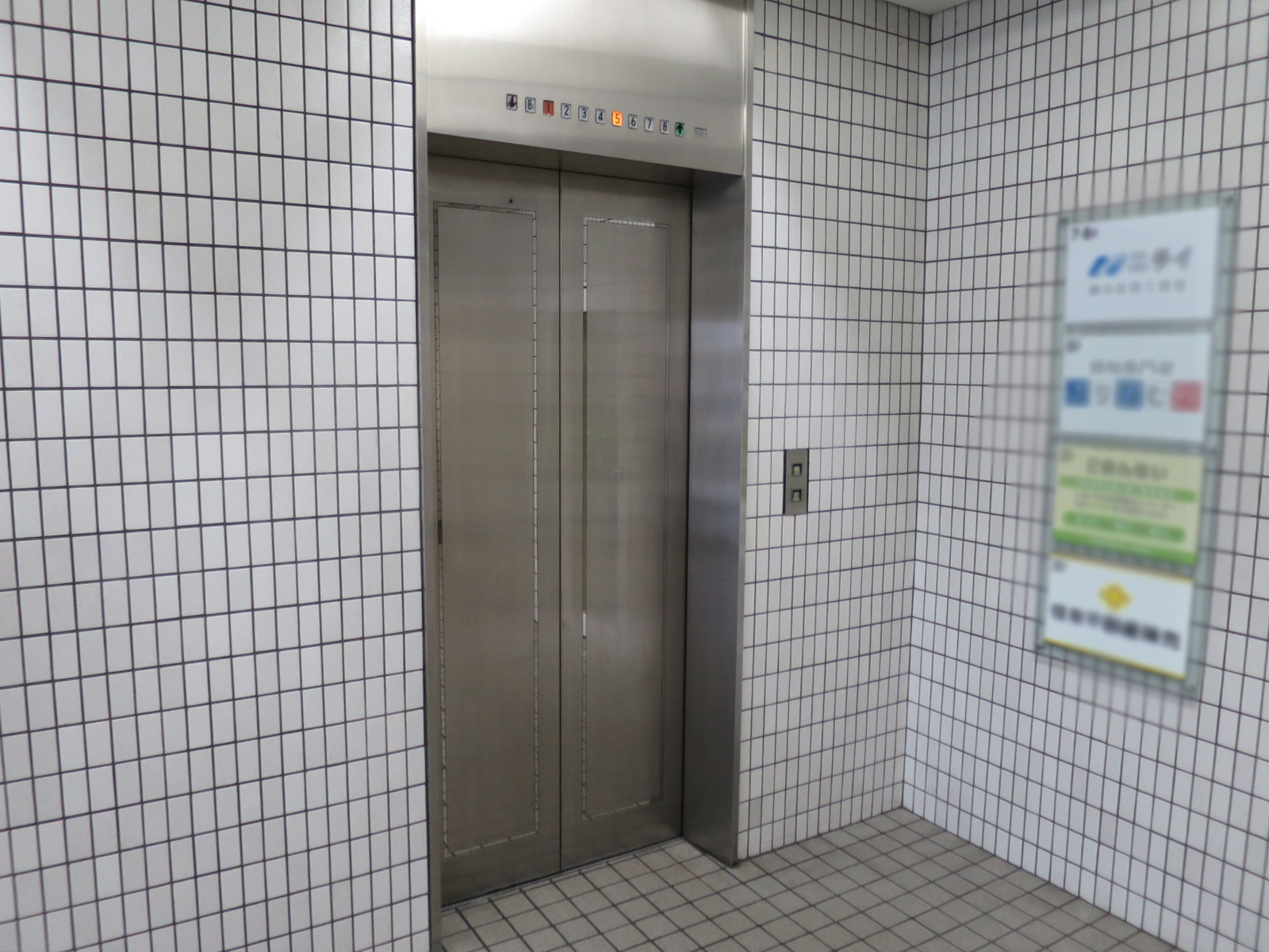 エレベーター