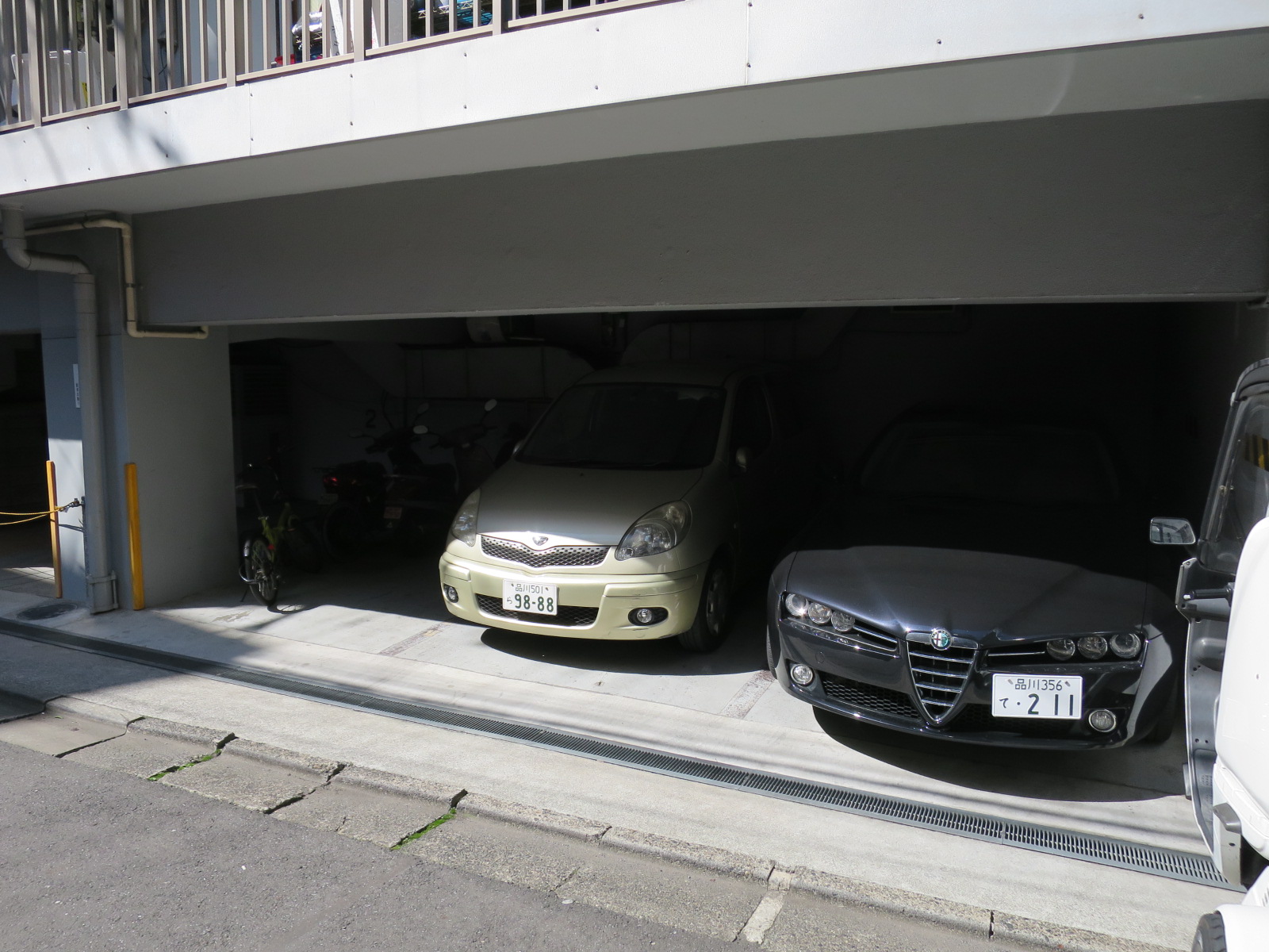 駐車場併設