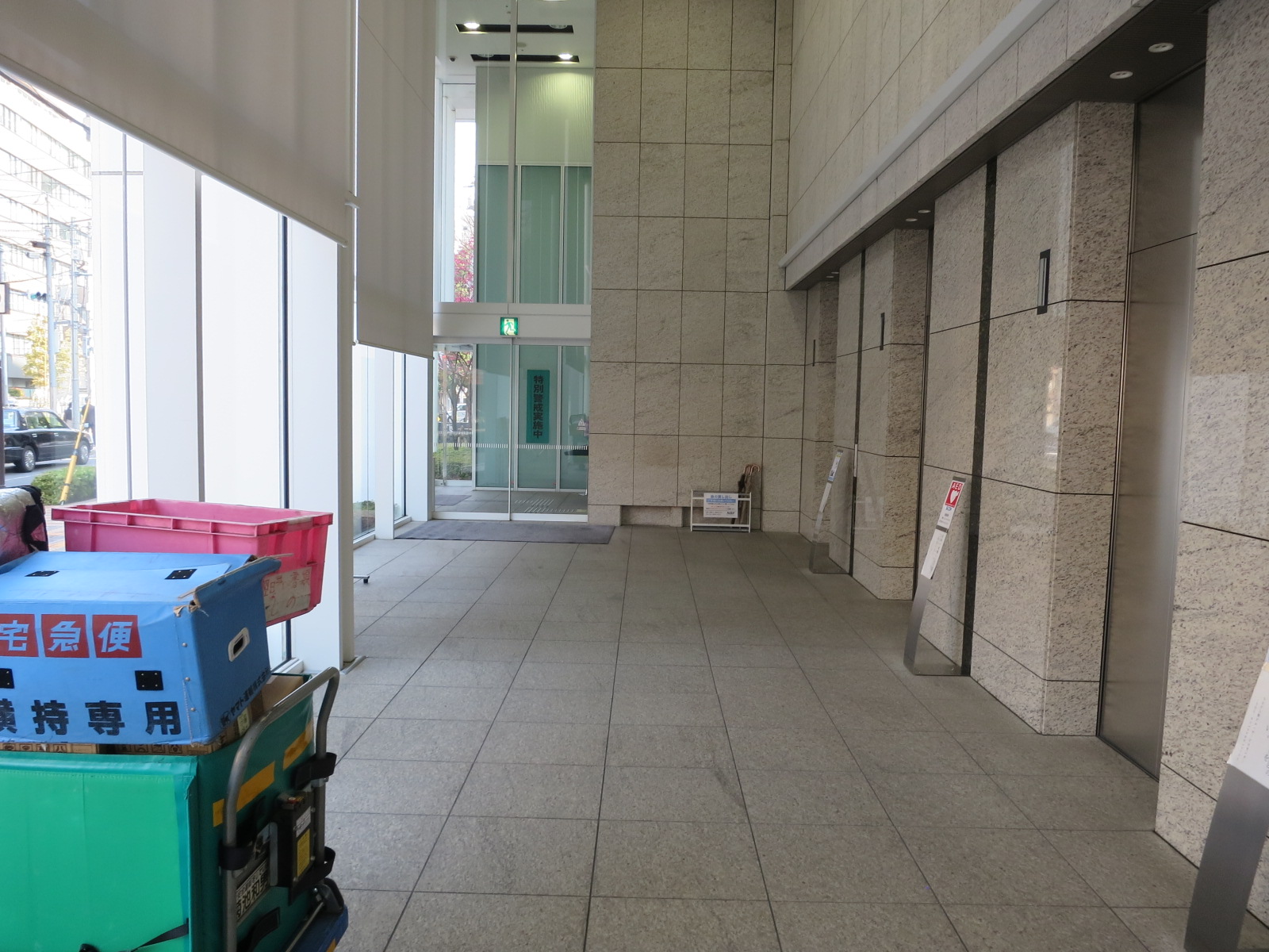 エレベーターホール