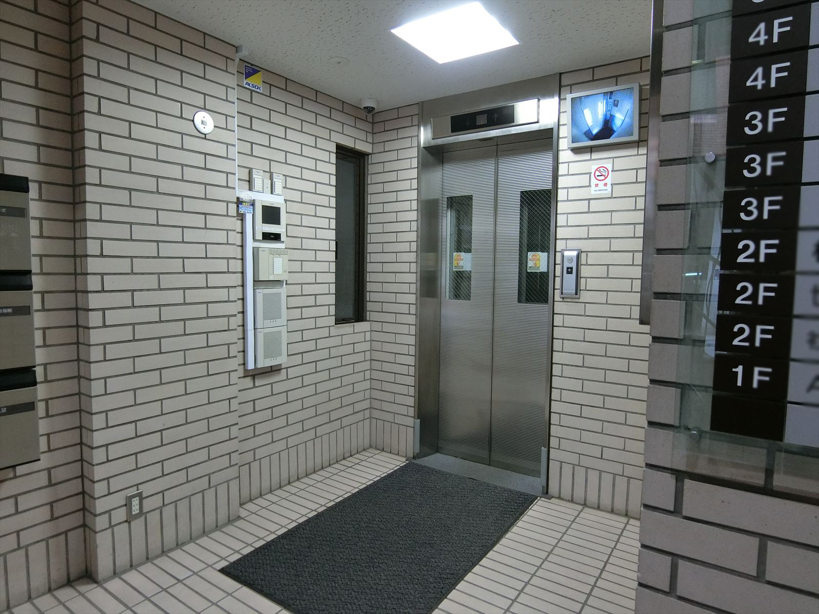 エレベーター
