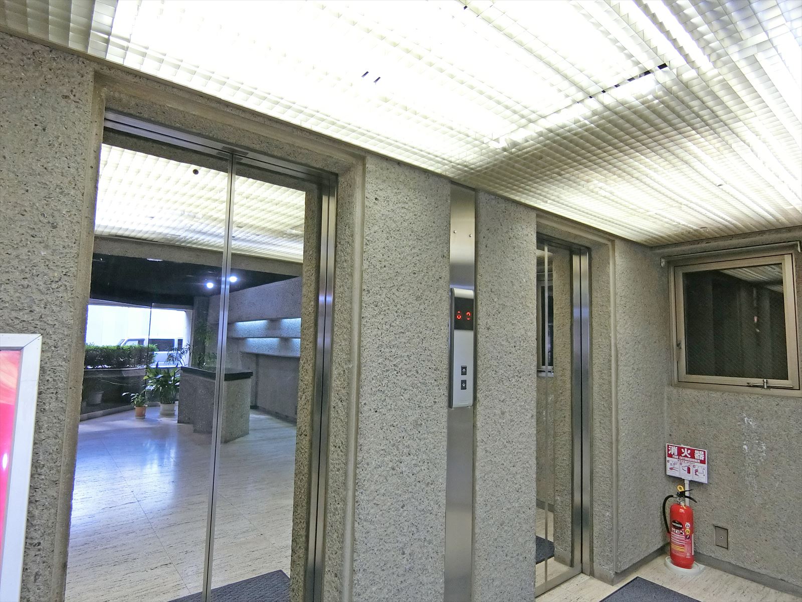 エレベーターホール