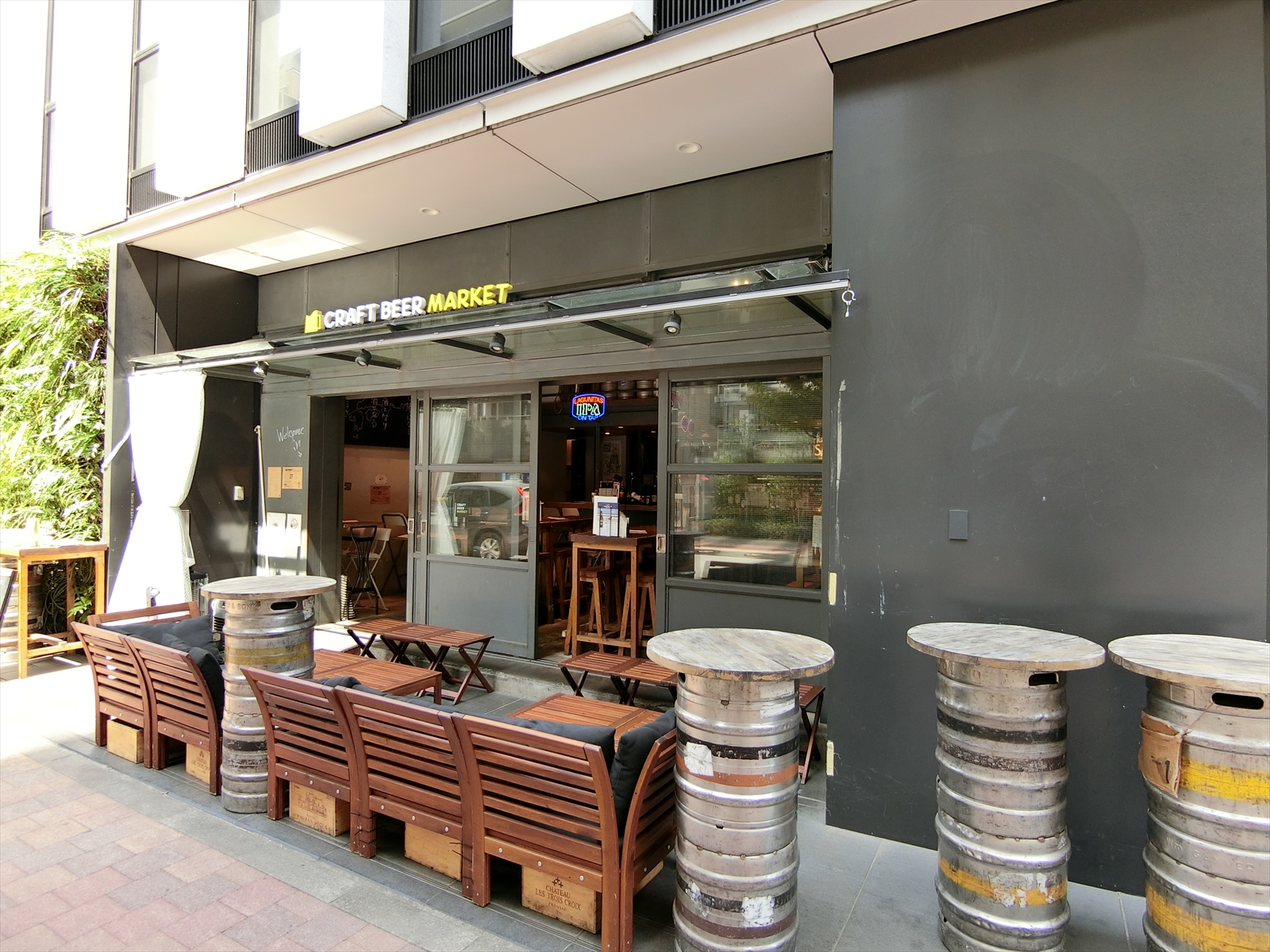 1階の飲食店