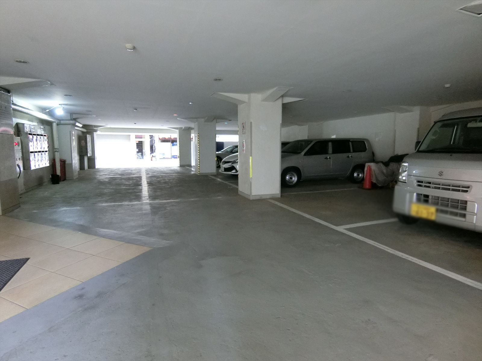 駐車場