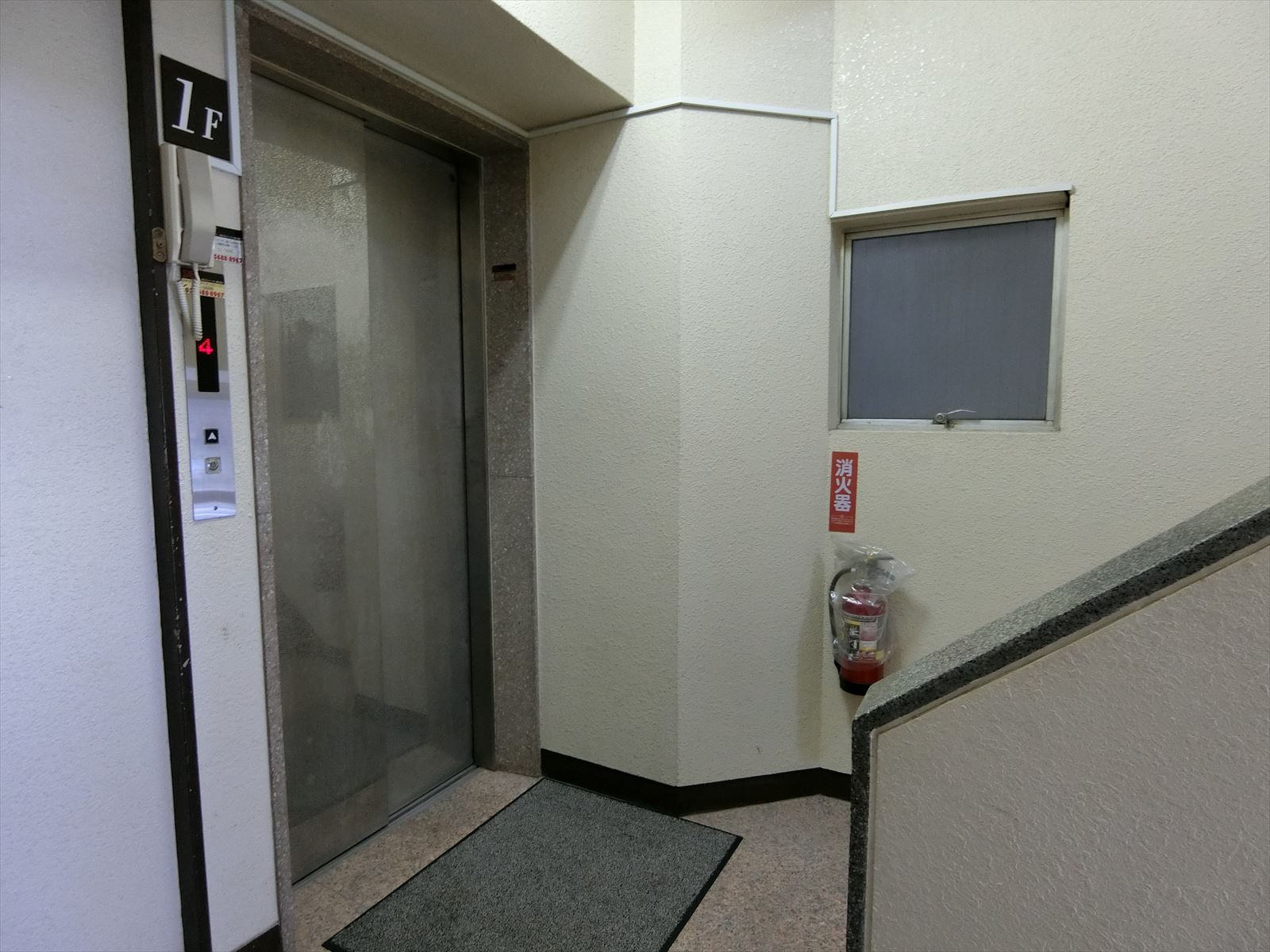 エレベーターホール