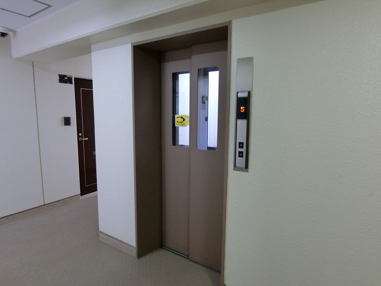 エレベーター