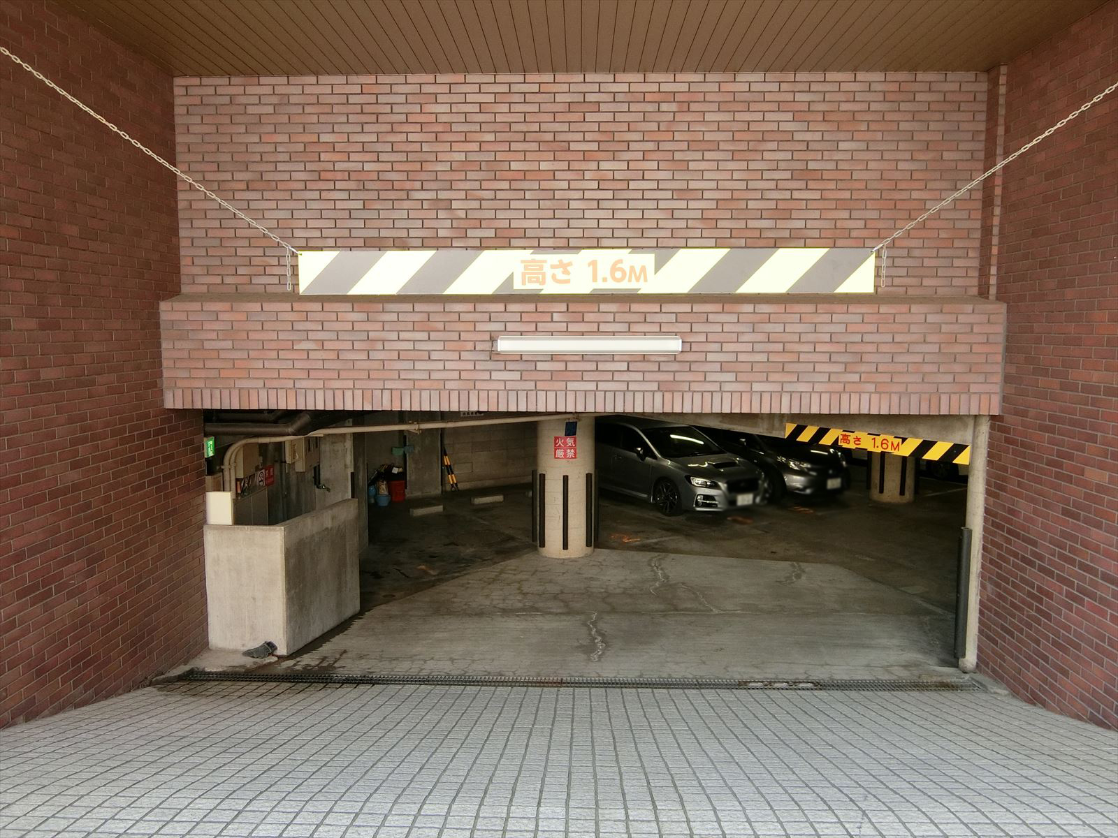 駐車場併設