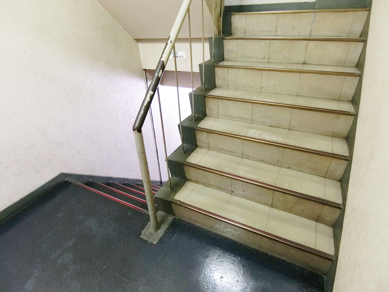 内階段