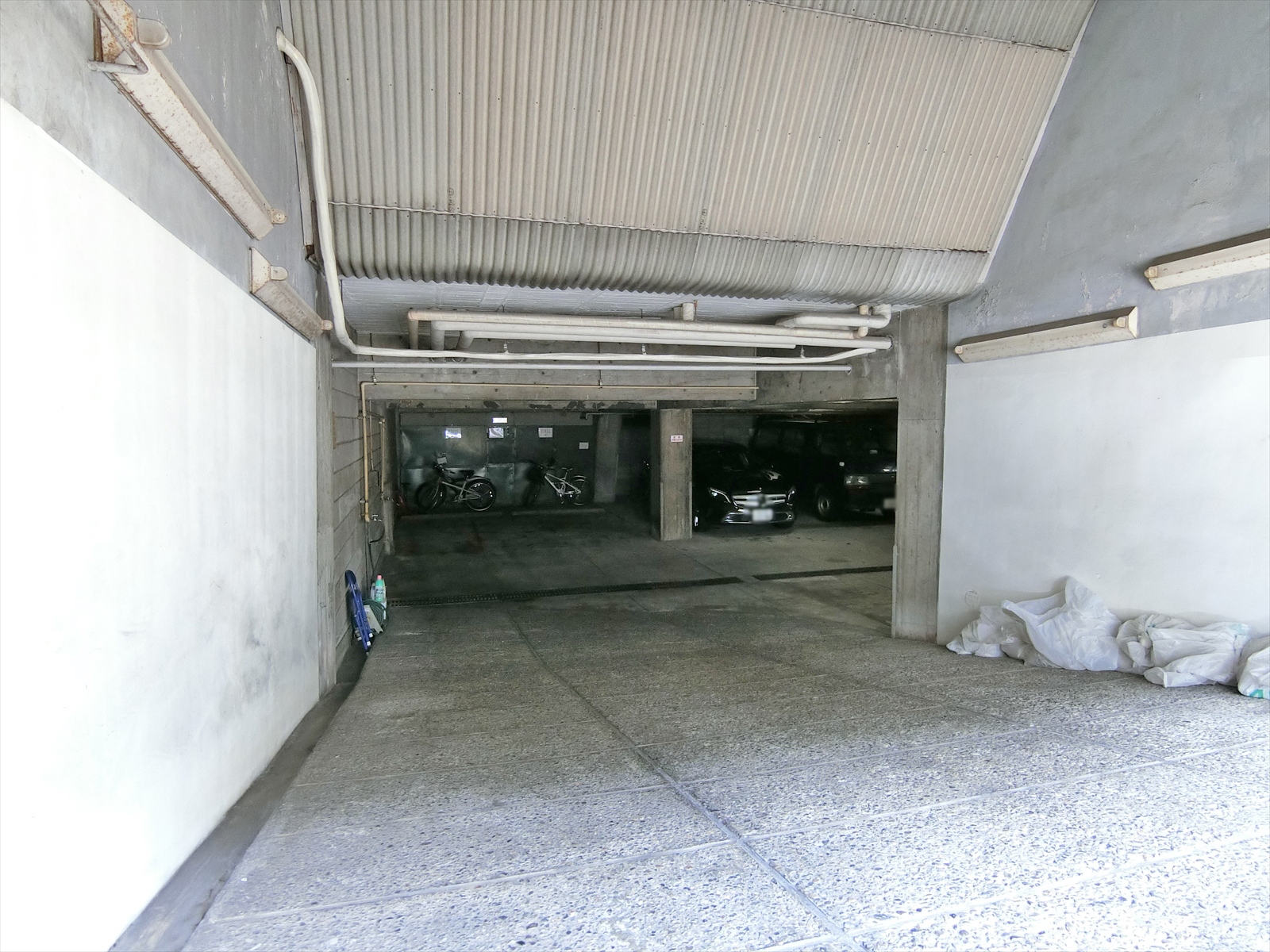 駐車場併設