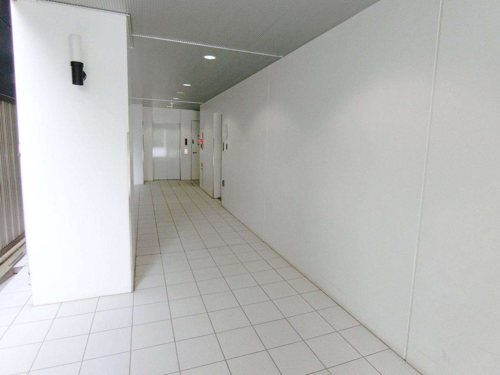 エントランスアプローチ