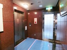 エントランスホール