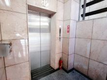 エレベーター(1基)