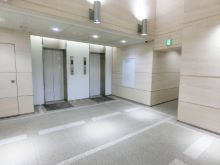 エントランスホール