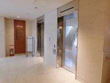 エレベーター(2基)