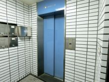 エレベーター(1基)