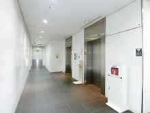 銀座並木通りビルのビルの雰囲気.2